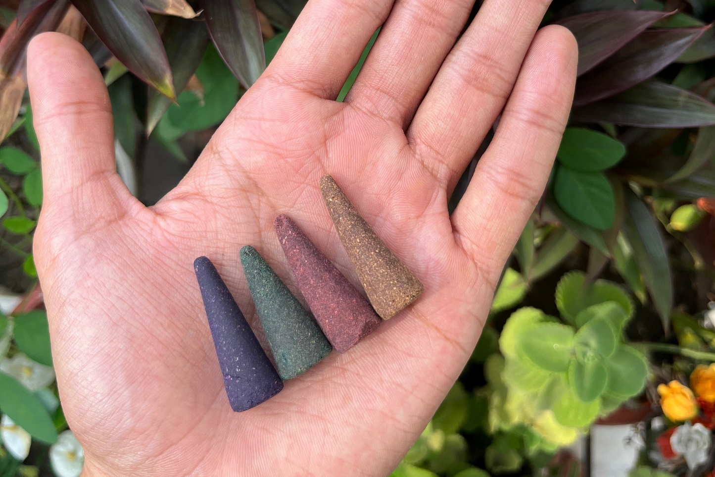 MULTI-SCENT DHOOP CONES